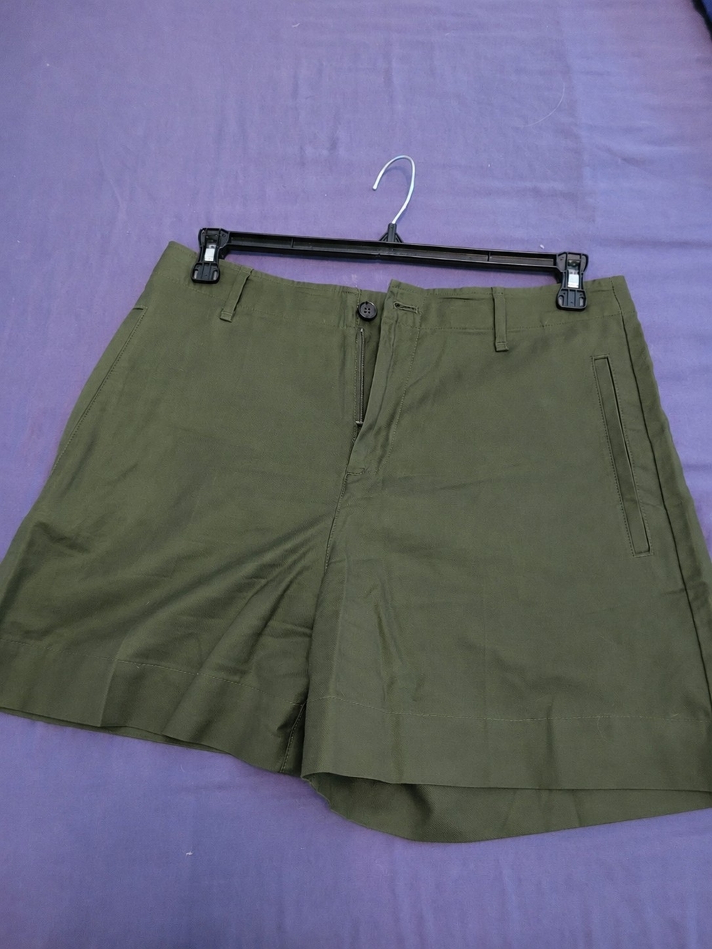 Banana Republic Olive Green High-Rise Tailored Shorts 10